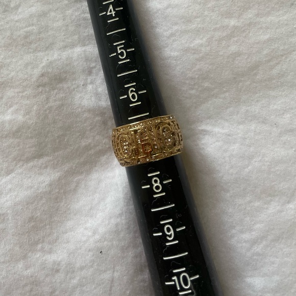 Rare Vintage Carolina Herrera Logo Ring .925 Silver Gold Plated With Crystals - Picture 6 of 6